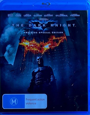 The Dark Knight - 2 Disc Special Edition - DC Comics (Bluray)
